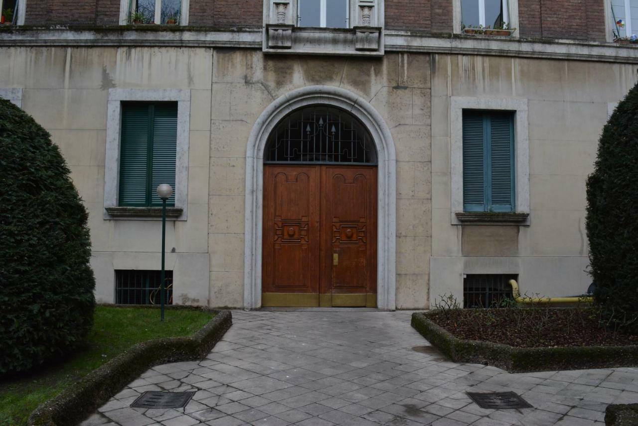 Aria Di Casa - Navigli Darsena Apartment Milan Exterior photo